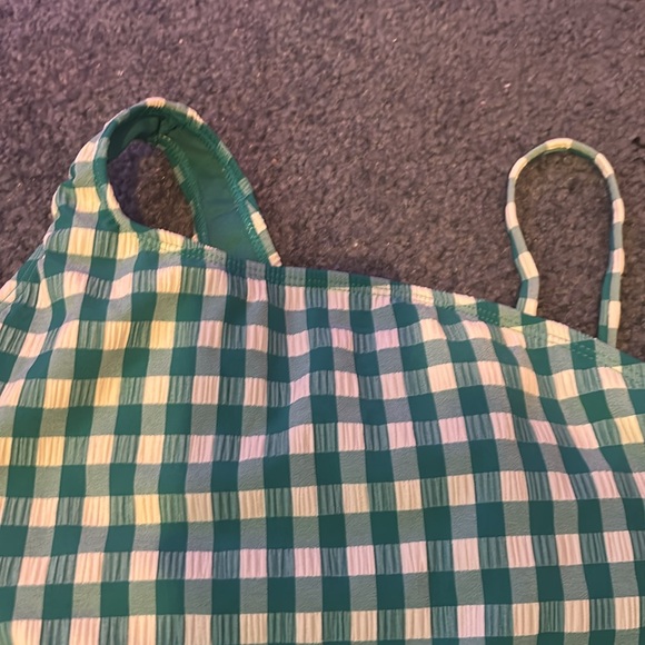 Swim - Picture 2 of 7